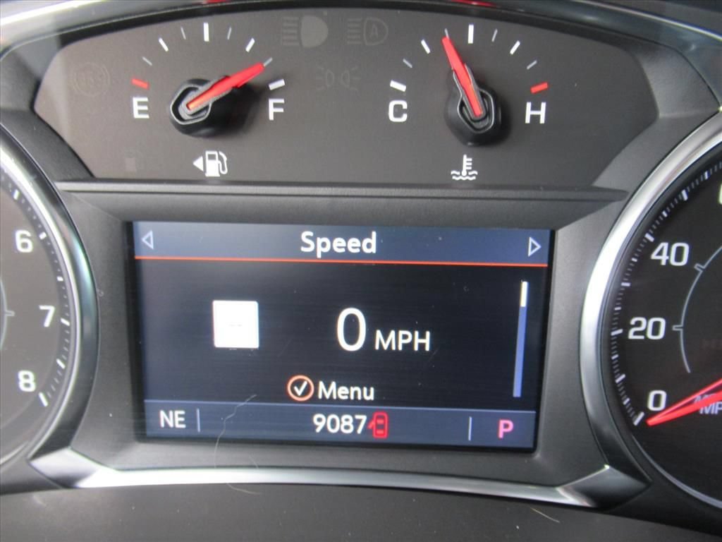 Used 2023 GMC Terrain SLT w/ Infotainment Package II FWD image 25