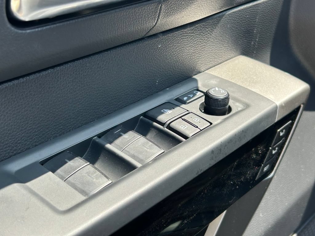 Used 2025 Toyota Sequoia Limited RWD image 29