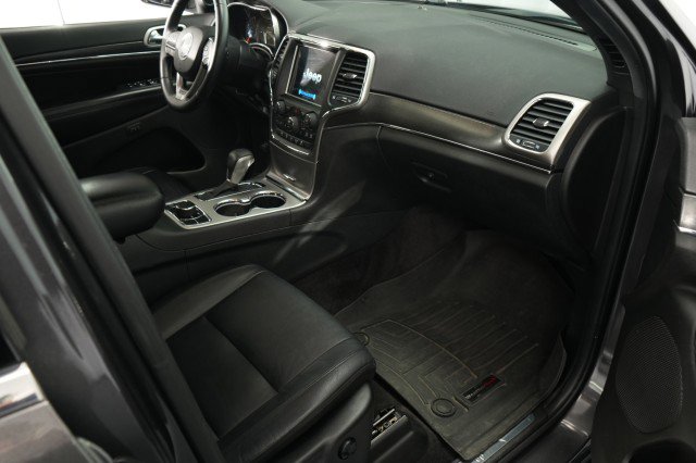 Used 2018 Jeep Grand Cherokee Limited AWD/4WD image 42