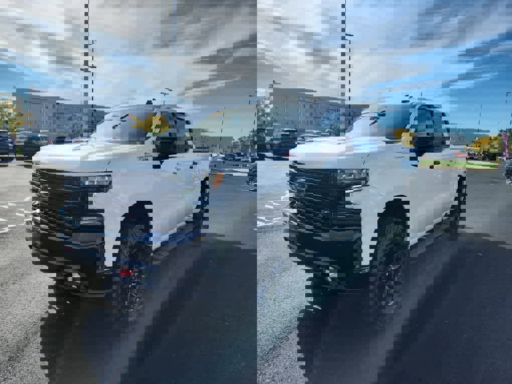 Used 2021 Chevrolet Silverado 1500 LT Trail Boss w/ Bed Protection Package image 6