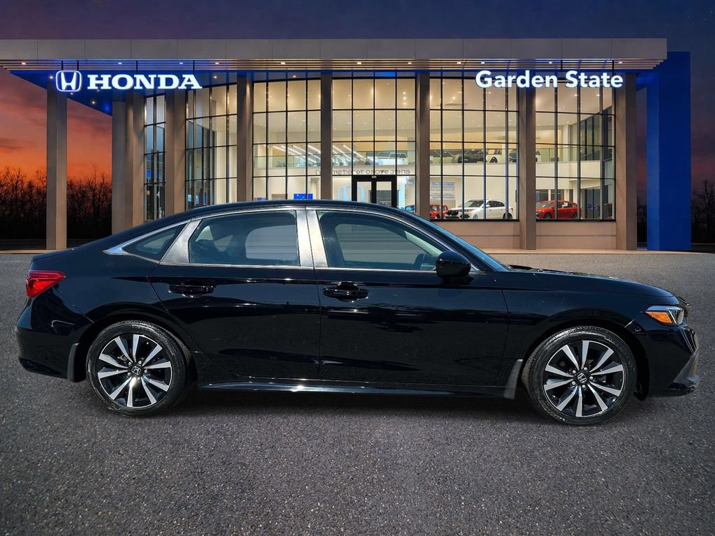 Used 2023 Honda Civic EX image 5