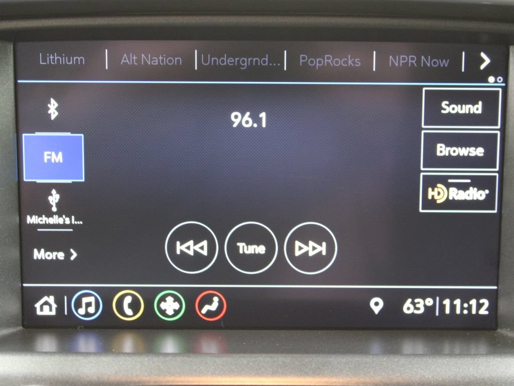 Used 2020 GMC Canyon SLE w/ Driver Alert Package AWD/4WD image 19