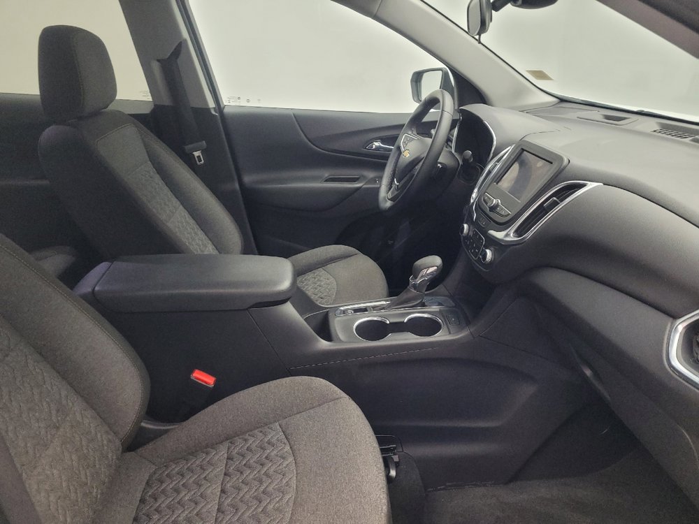 Used 2024 Chevrolet Equinox LT w/ LPO, Floor Liner Package image 21