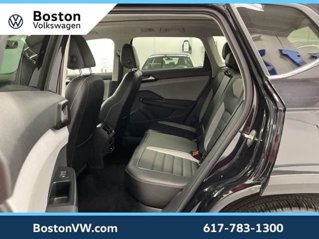 Used 2023 Volkswagen Taos SEL image 8