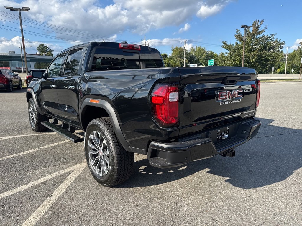 New 2026 GMC Canyon Denali image 4