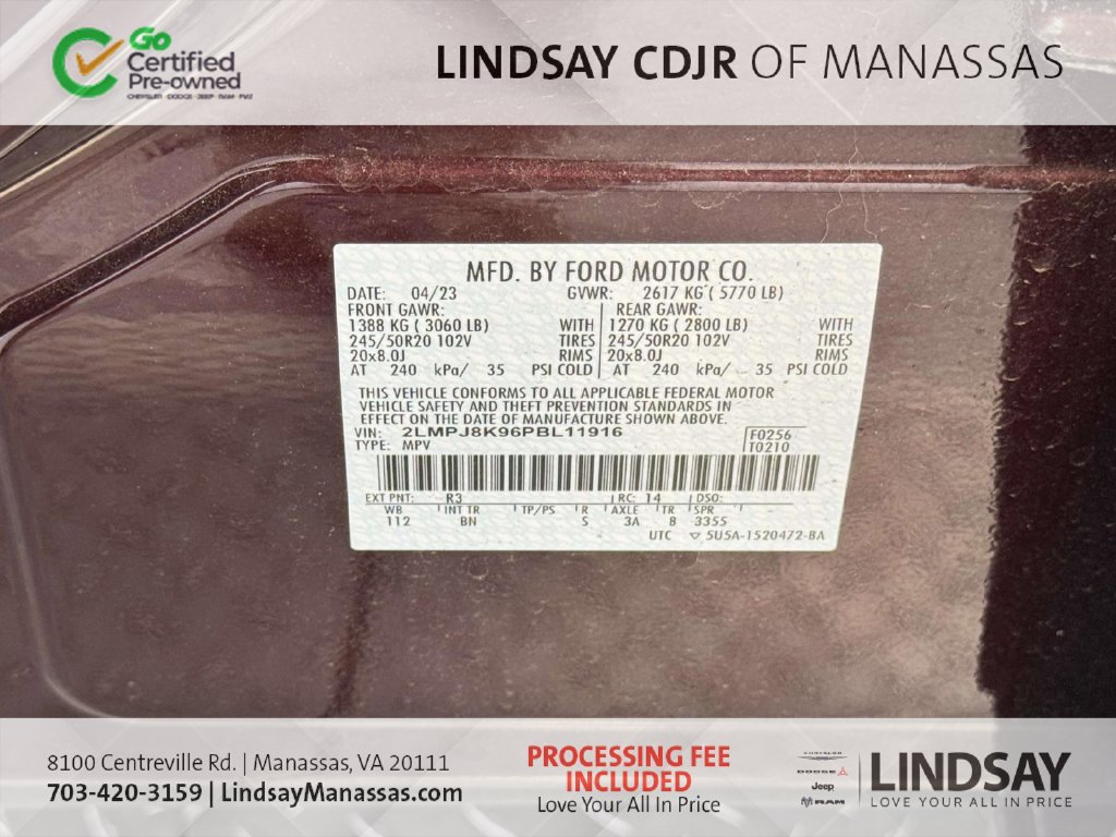 Used 2023 Lincoln Nautilus Reserve AWD/4WD image 14