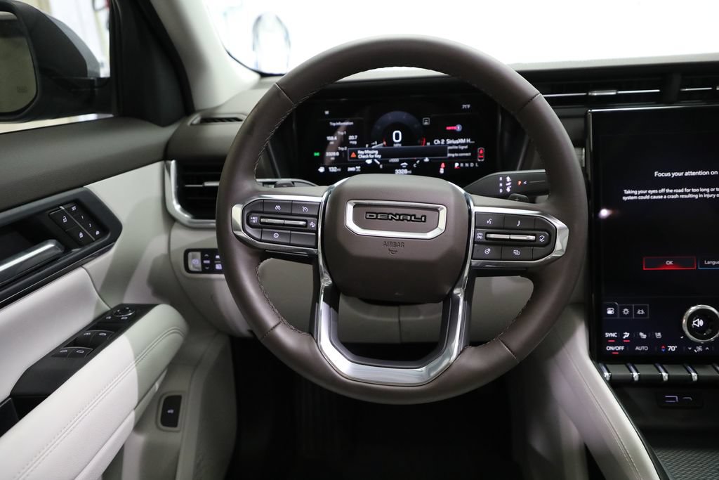 Used 2026 GMC Terrain Denali AWD/4WD image 25