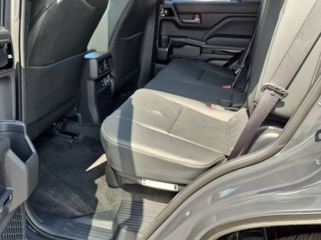 Certified 2025 Toyota 4Runner Limited AWD/4WD image 17