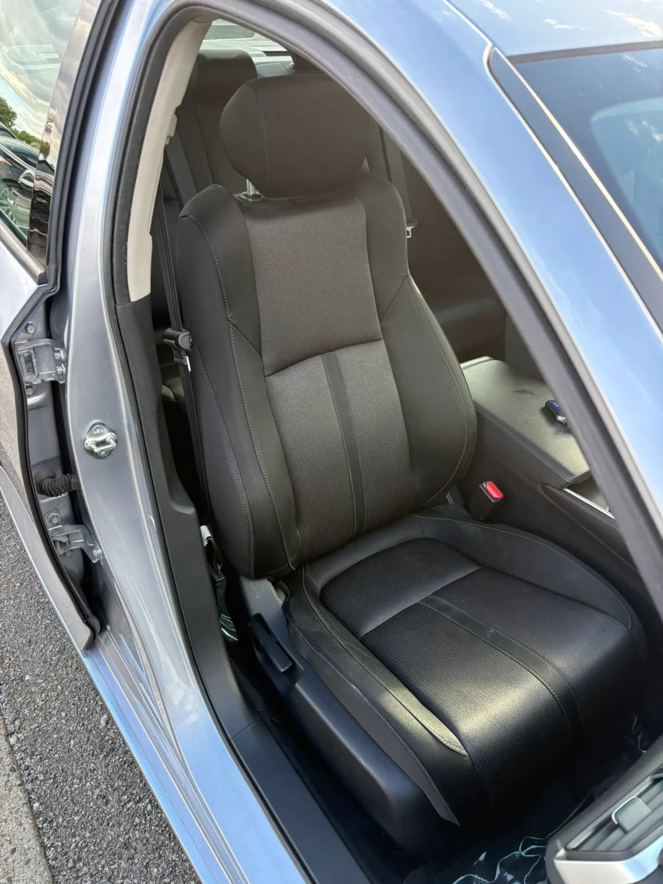 Used 2020 Honda Accord EX image 14