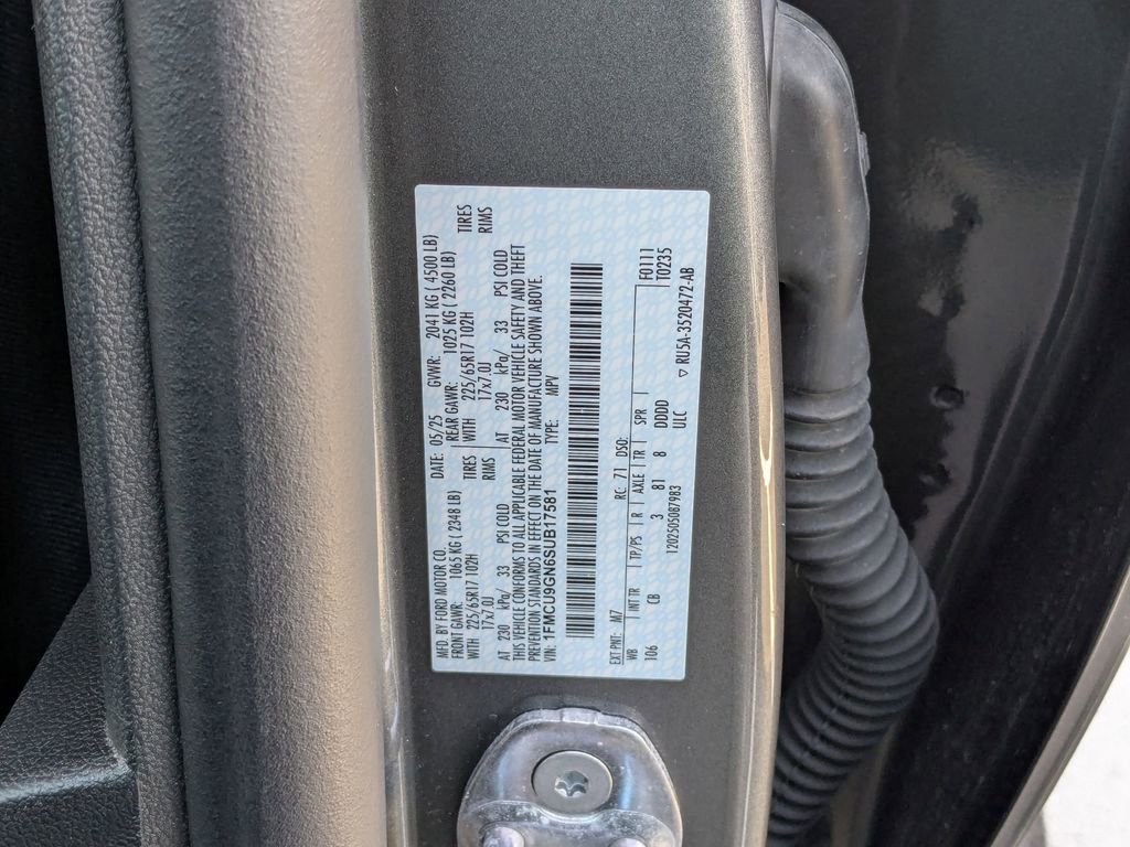 Used 2025 Ford Escape Active image 31