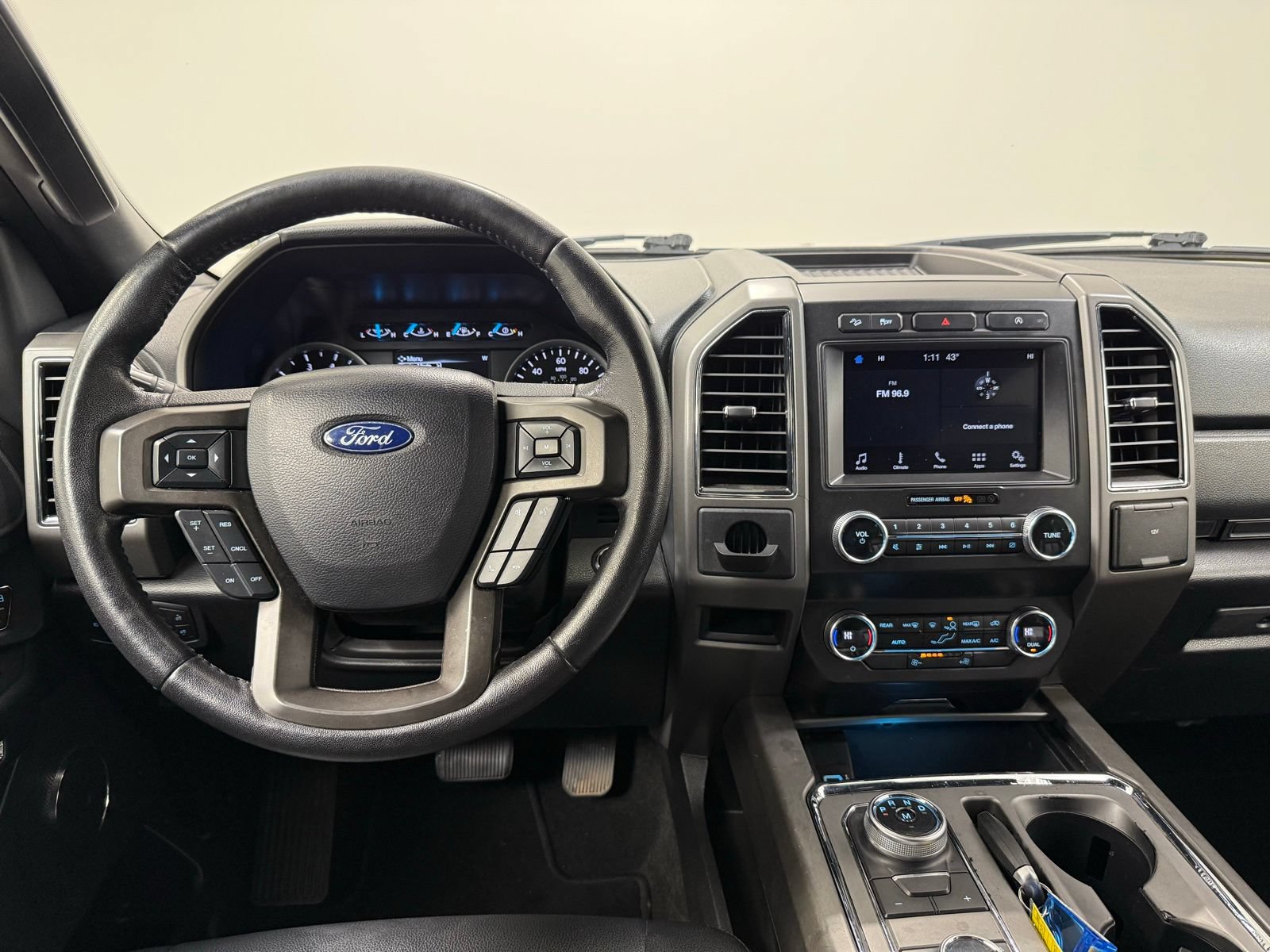 Used 2019 Ford Expedition XLT w/ Equipment Group 201A AWD/4WD image 24