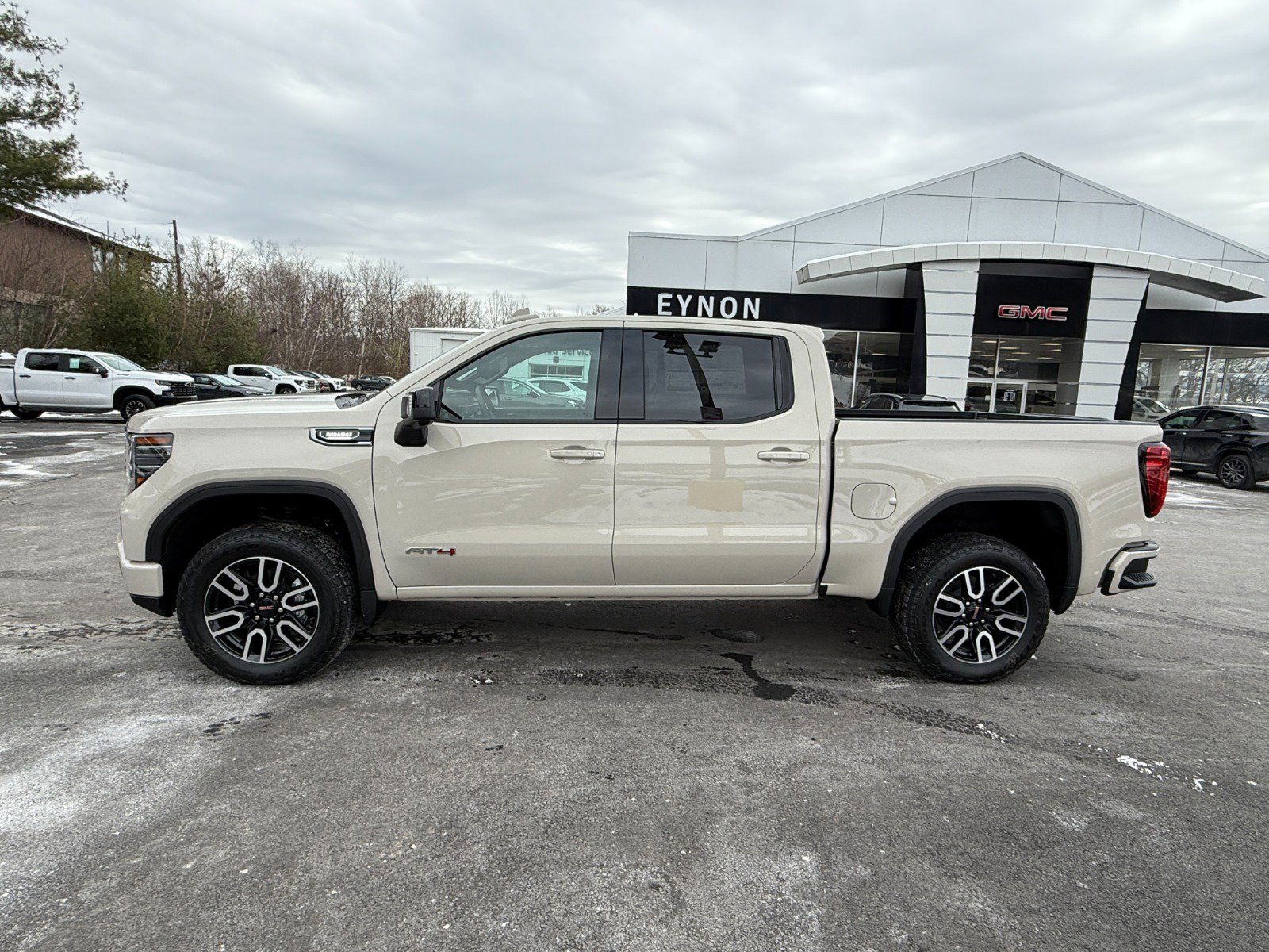 New 2026 GMC Sierra 1500 AT4 w/ AT4 Premium Package image 2