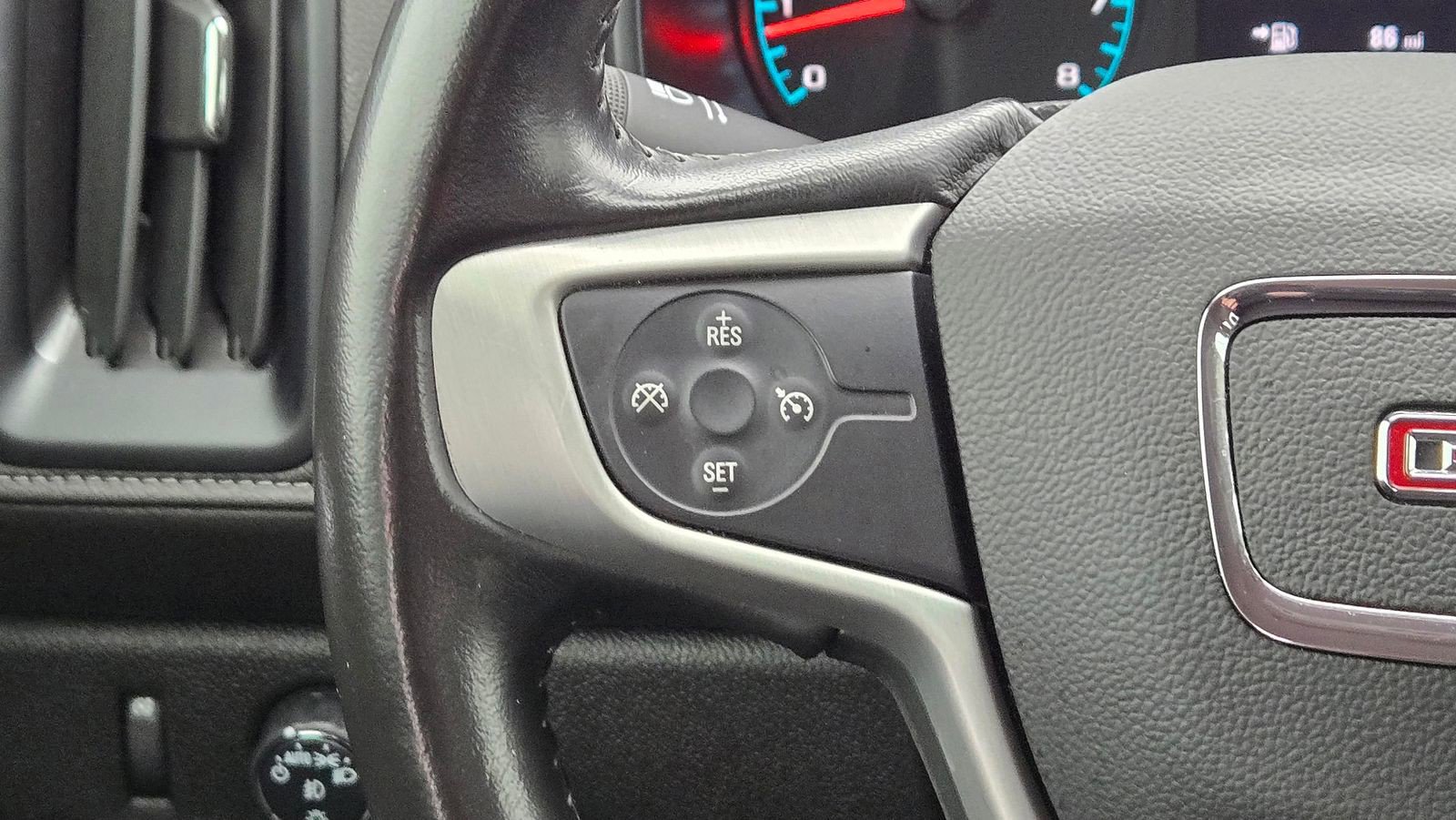 Used 2022 GMC Canyon Elevation w/ Trailering Package image 12