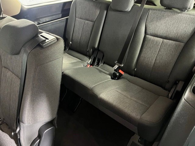 Used 2024 Ford Expedition XLT image 27