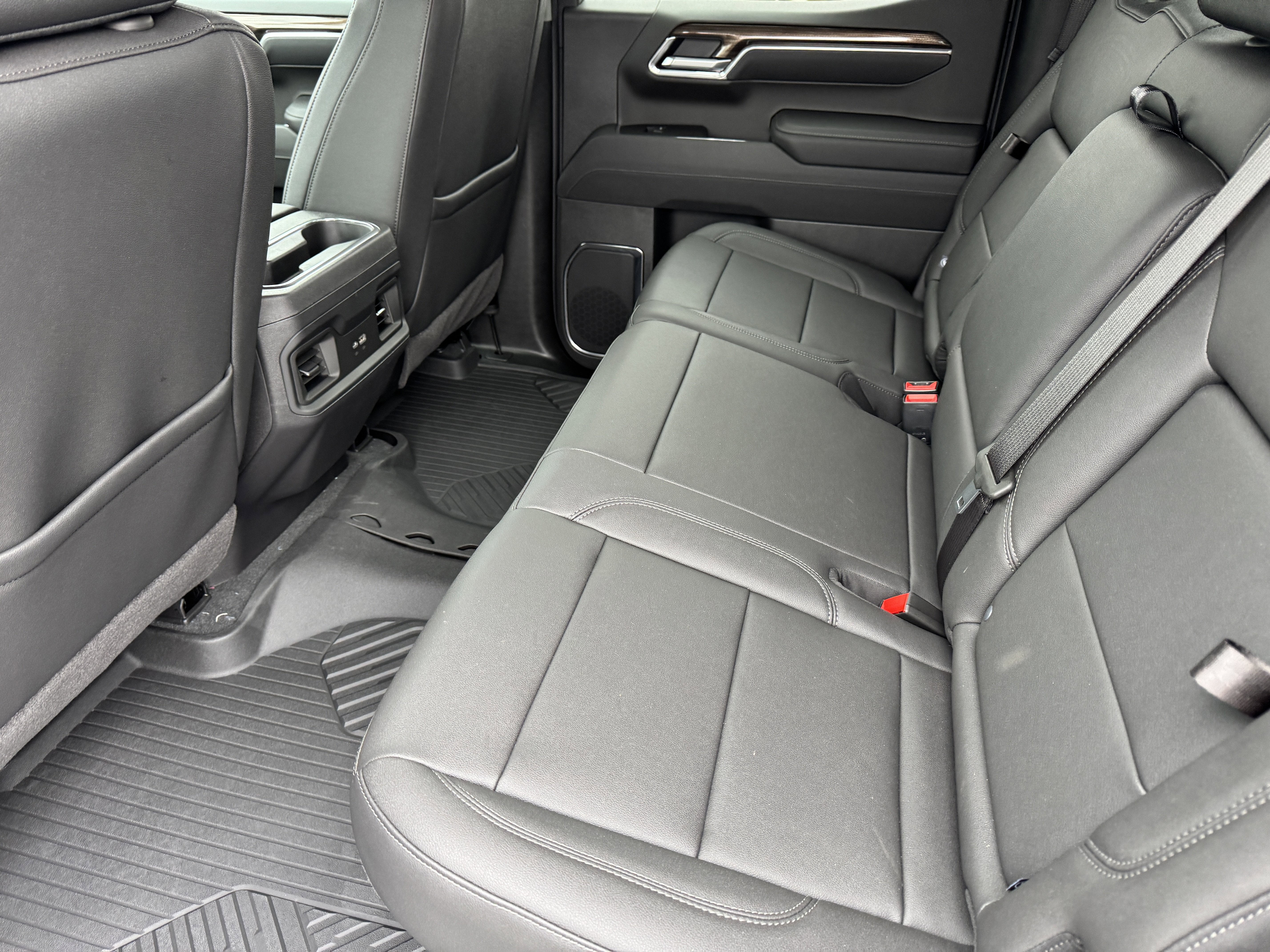 New 2026 Chevrolet Silverado 1500 LT Trail Boss w/ Safety Package image 15