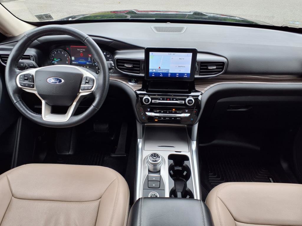 Used 2021 Ford Explorer Limited w/ Hybrid Equipment Group 310A image 18