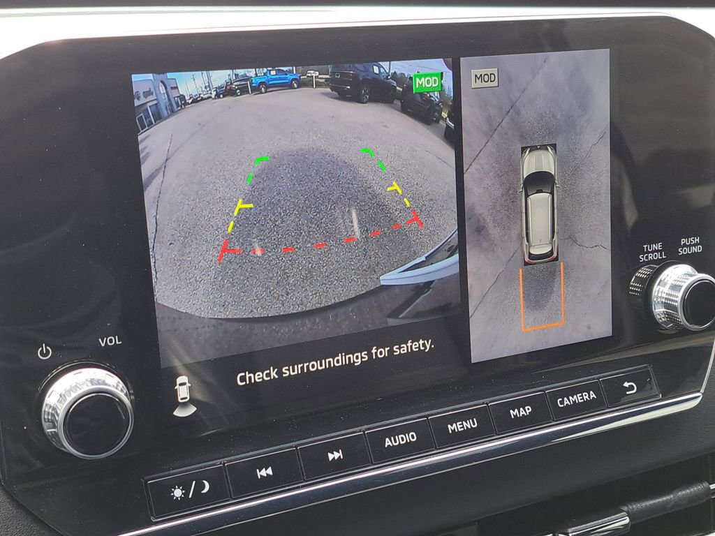 Used 2024 Mitsubishi Outlander SE image 11