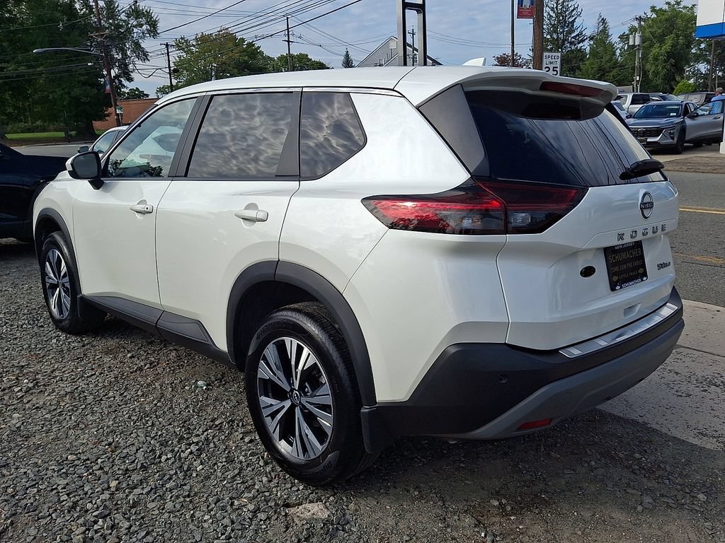 Used 2023 Nissan Rogue SV AWD/4WD image 6