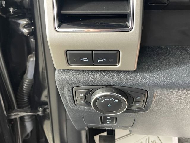 Certified 2022 Ford F250 Lariat w/ Chrome Package AWD/4WD image 16