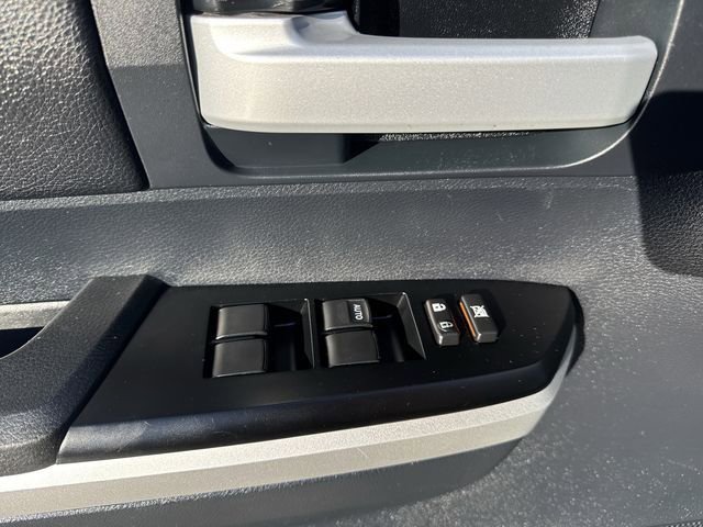 Used 2015 Toyota Tundra SR5 w/ TRD Off Road Package image 22