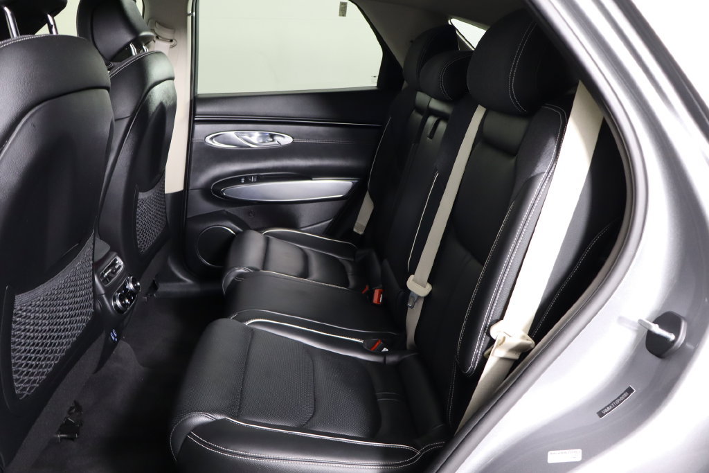Used 2023 Genesis Electrified GV70 AWD/4WD image 16