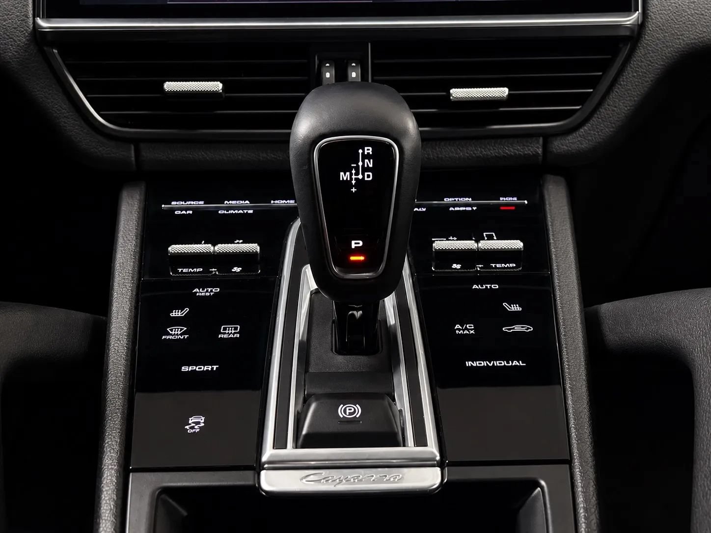 Used 2019 Porsche Cayenne S AWD/4WD image 46
