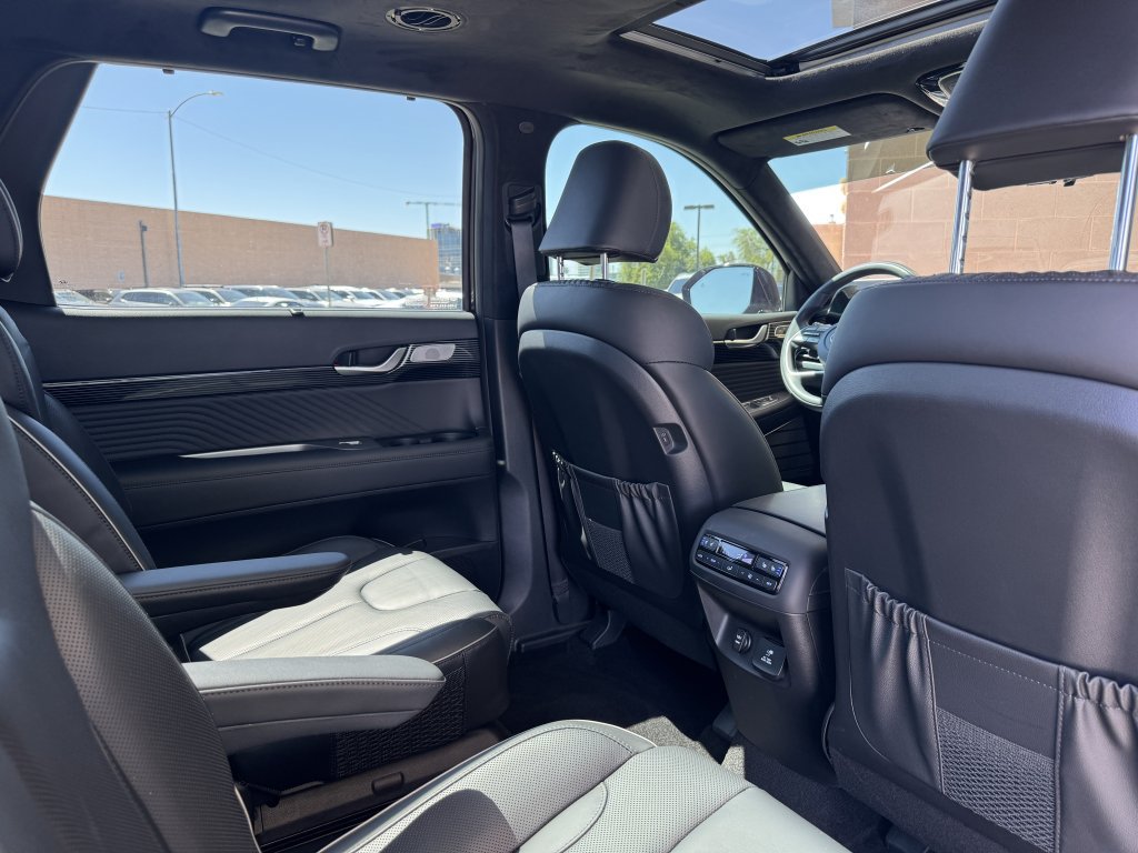 Used 2024 Hyundai Palisade Calligraphy AWD/4WD image 46