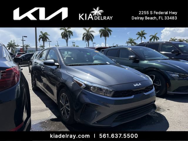 Certified 2022 Kia Forte LXS w/ LXS Technology Package FWD image 1