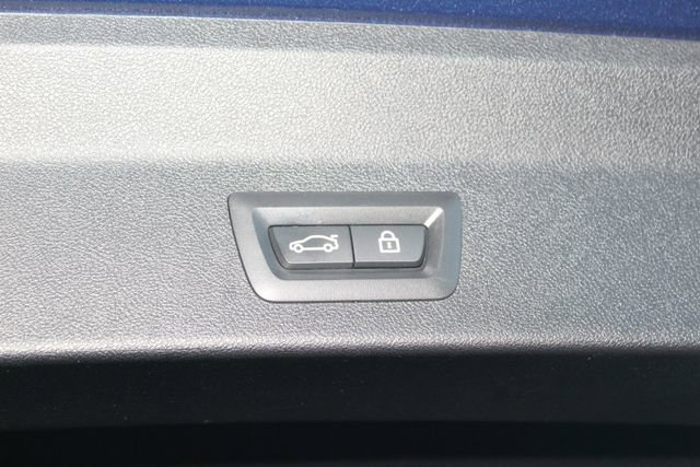 Used 2021 BMW X3 xDrive30i w/ Executive Package image 9