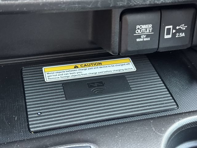 Used 2022 Honda Pilot TrailSport image 33