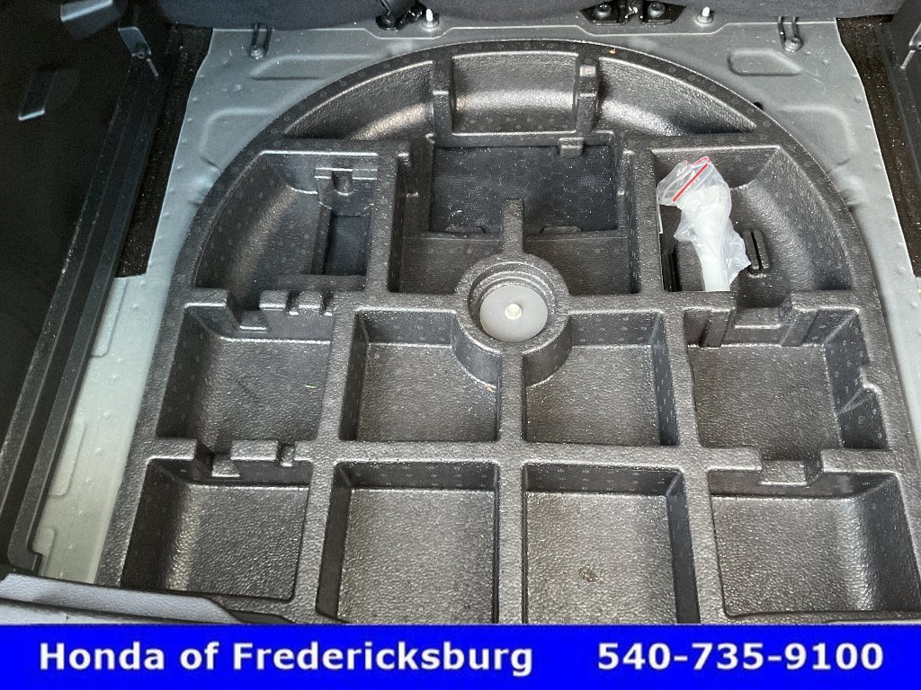 Used 2023 Jeep Renegade Latitude AWD/4WD image 21