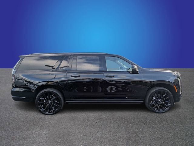 New 2026 Cadillac Escalade ESV Platinum Sport w/ LPO, ONYX Package AWD/4WD image 6