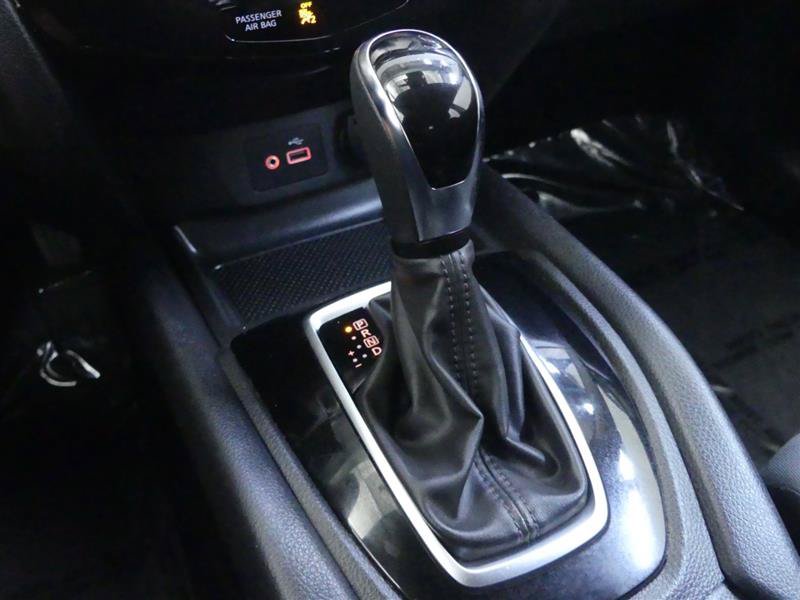 Used 2021 Nissan Rogue Sport S AWD/4WD image 16