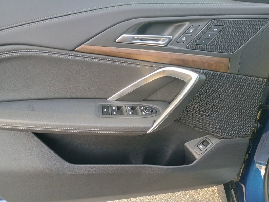 Used 2023 BMW X1 xDrive28i image 11