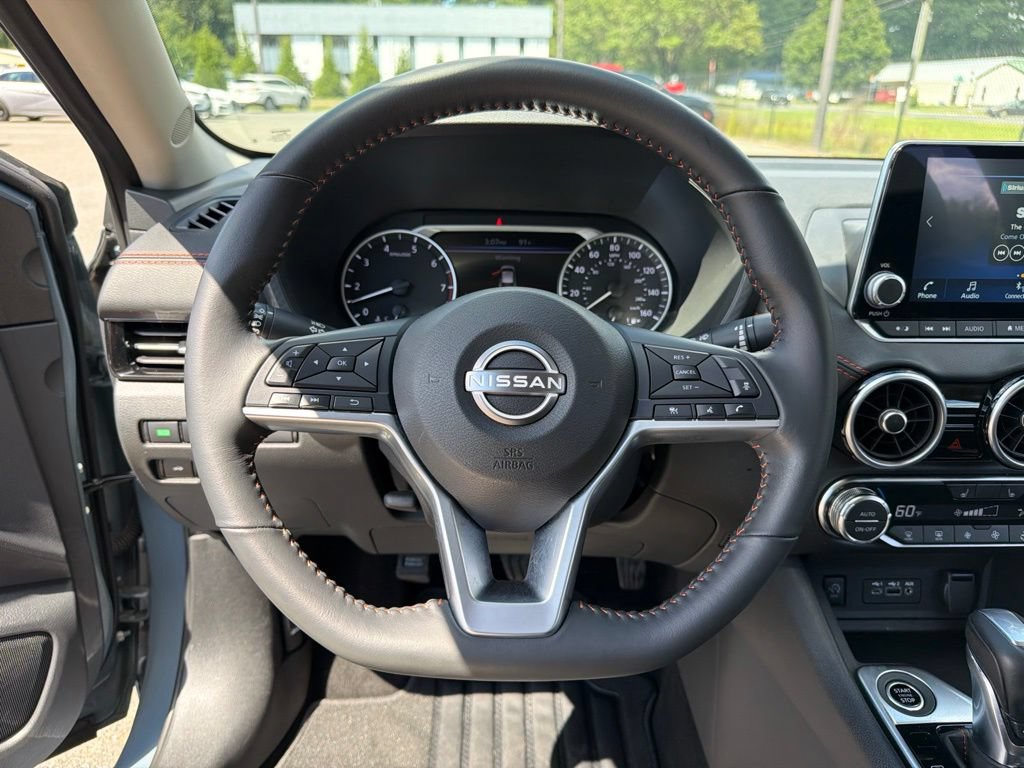 Certified 2024 Nissan Sentra SR FWD image 15