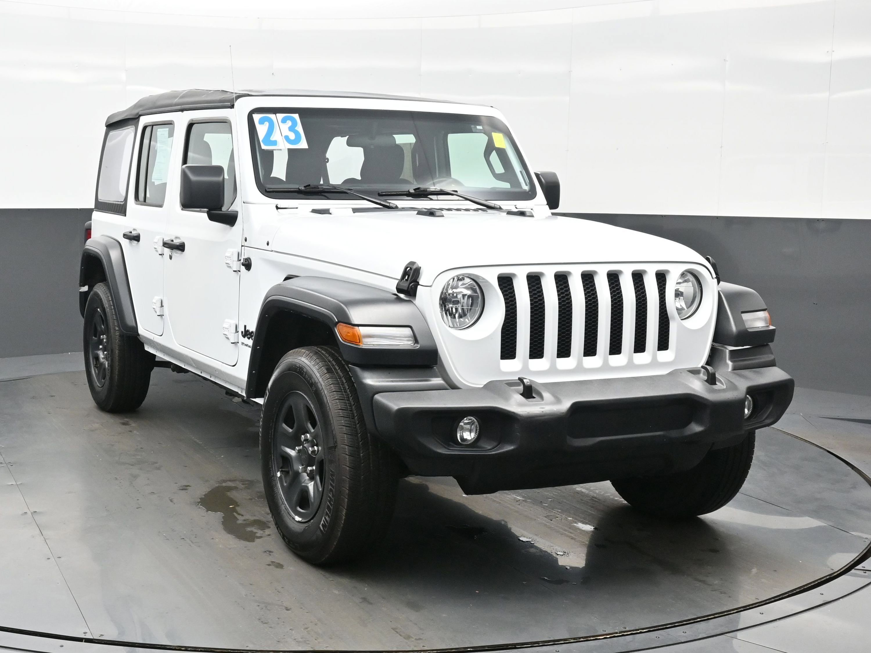 Used 2023 Jeep Wrangler Sport image 2