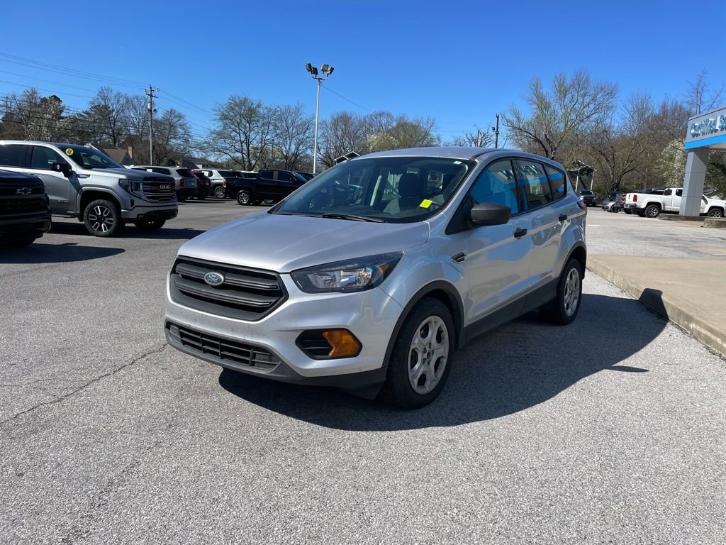 Used 2019 Ford Escape S image 4