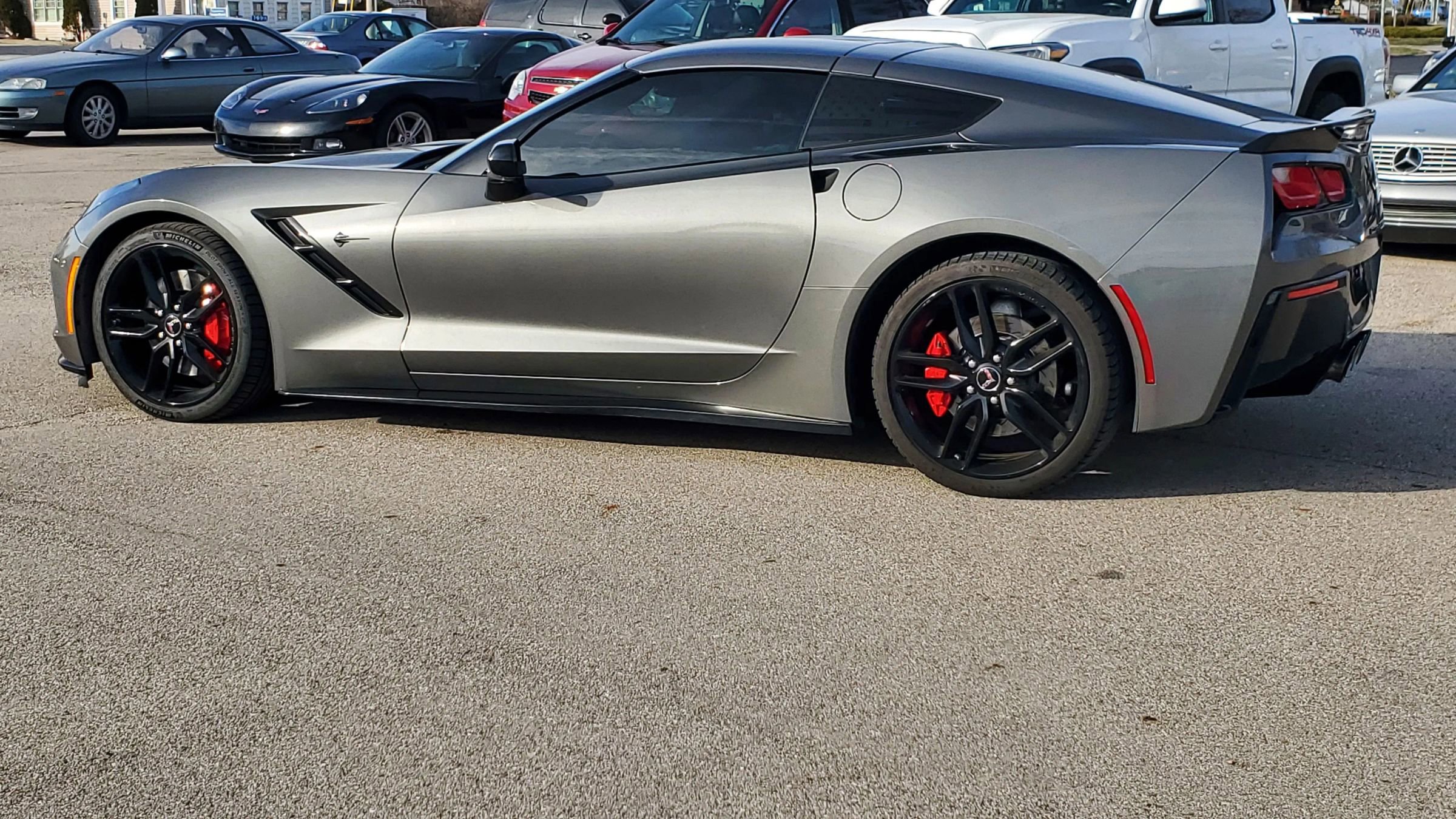 Used 2015 Chevrolet Corvette Stingray Coupe w/ 2LT Preferred Equipment Group image 9