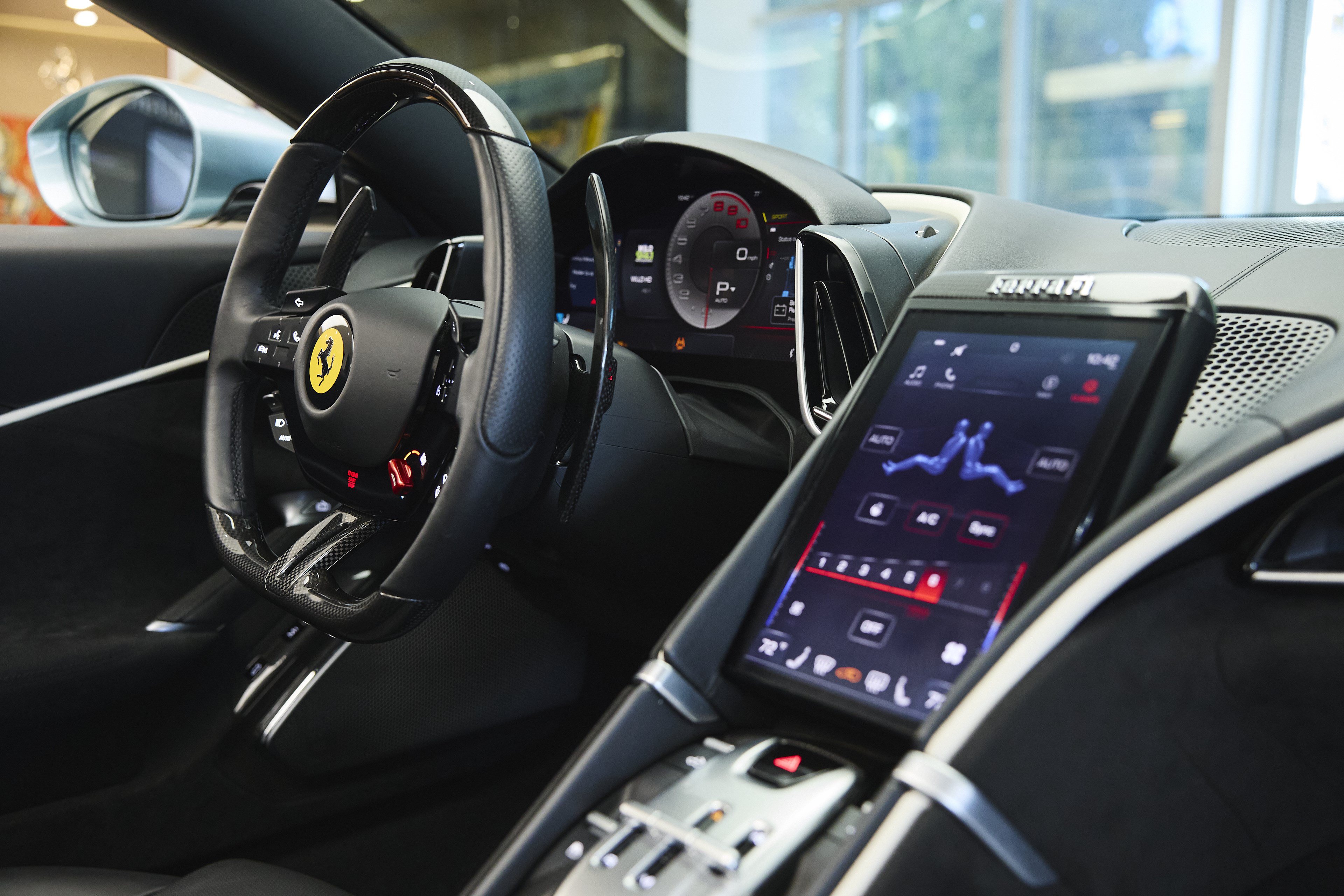 Used 2024 Ferrari Roma Spider RWD image 42