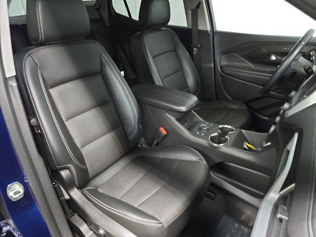 Used 2023 GMC Terrain SLT AWD/4WD image 14