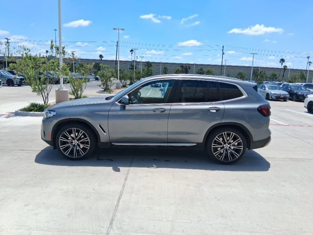 Used 2023 BMW X3 sDrive30i w/ Convenience Package w/ZPA RWD image 3