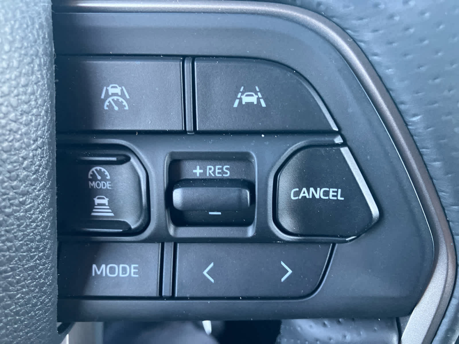 Used 2026 Toyota 4Runner SR5 image 17