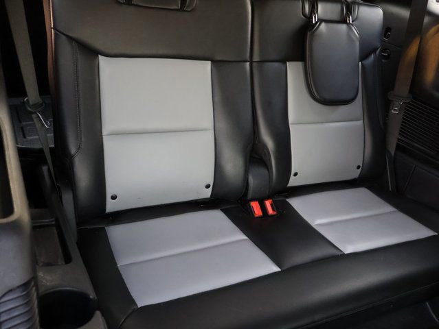 Used 2022 Ford Explorer XLT w/ Equipment Group 202A image 15