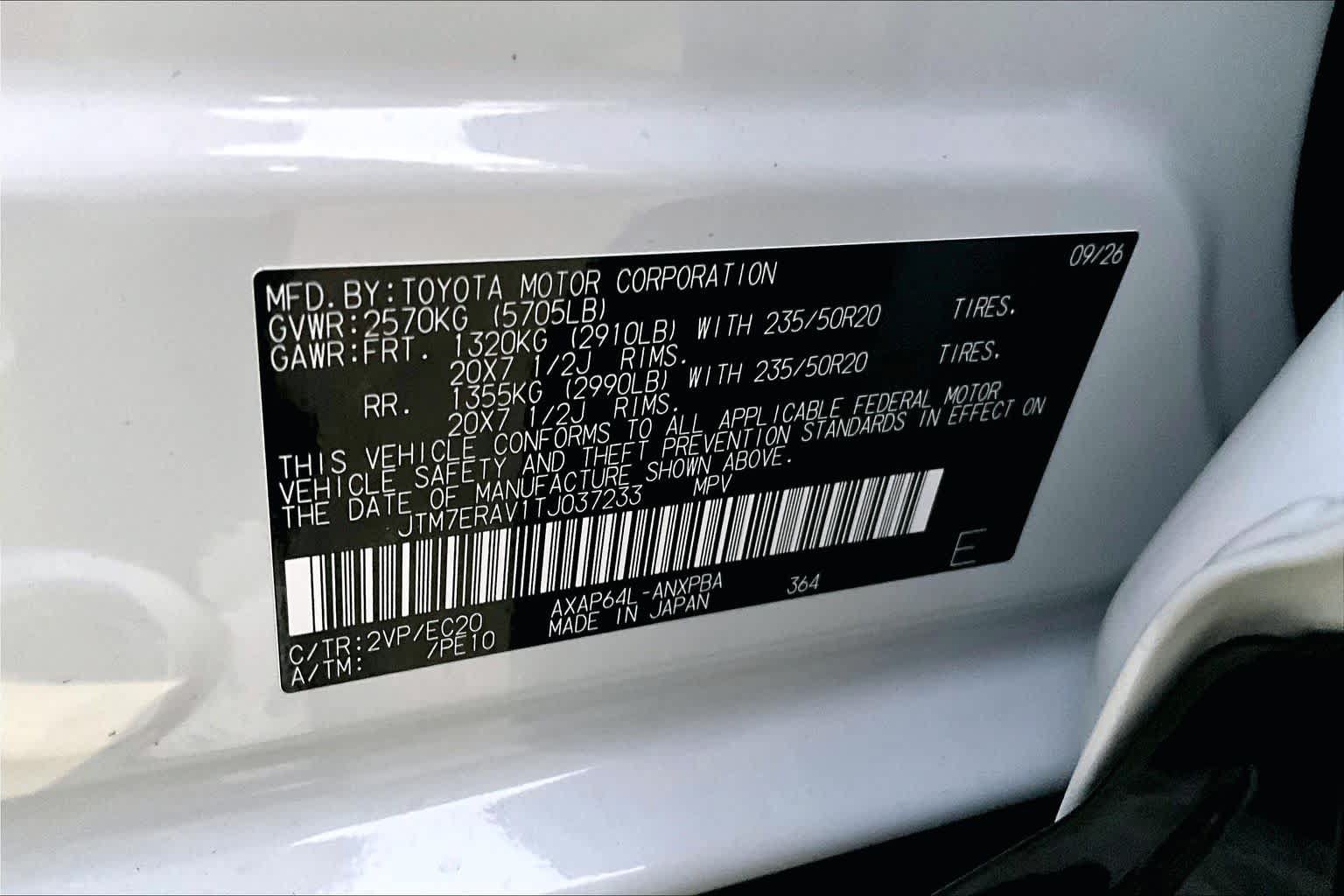 New 2026 Toyota RAV4 XSE w/ Panoramic Sun Roof Package AWD/4WD image 18
