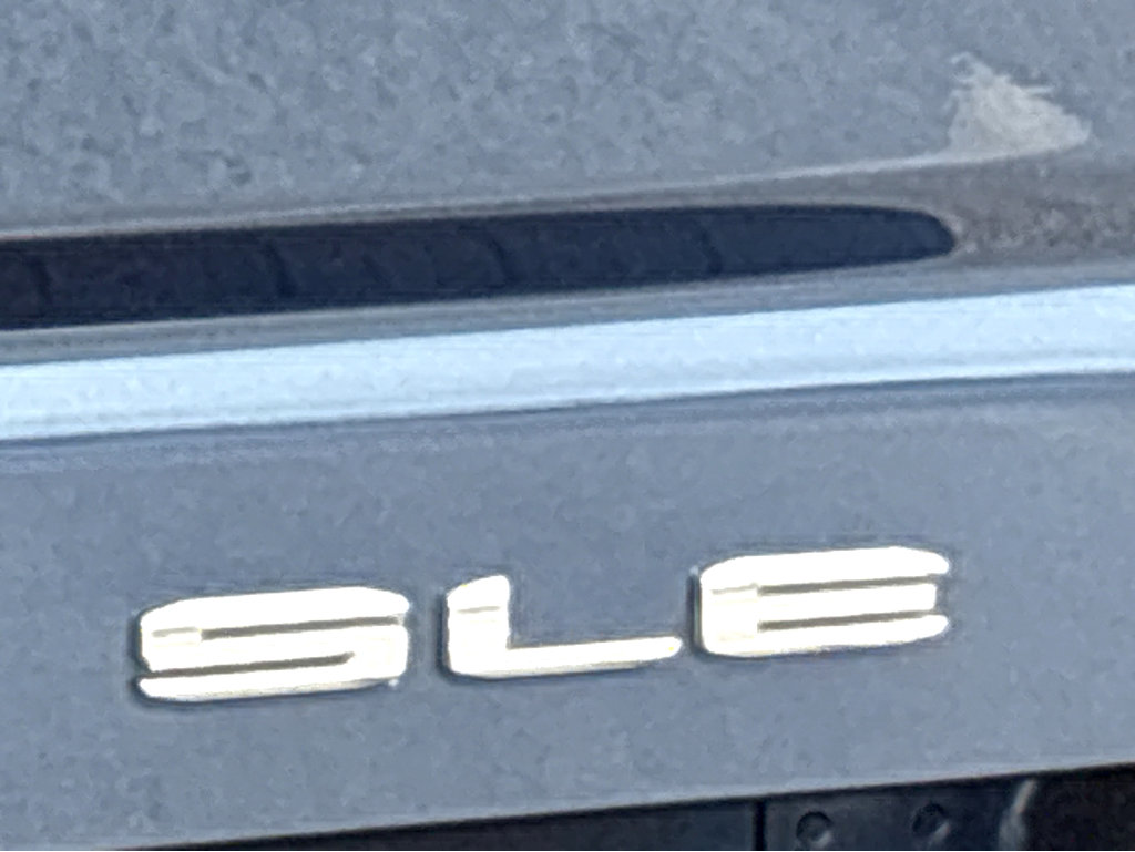 Used 2022 GMC Sierra 2500 SLE w/ SLE Value Package; image 19