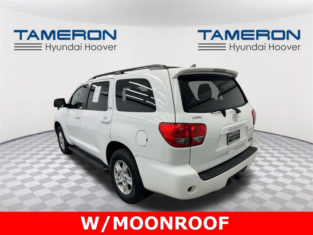 Used 2017 Toyota Sequoia SR5 image 3