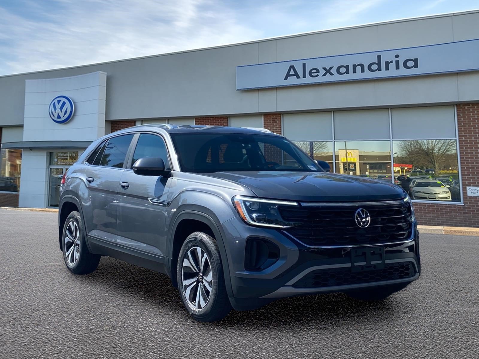 Used 2024 Volkswagen Atlas Cross Sport SE