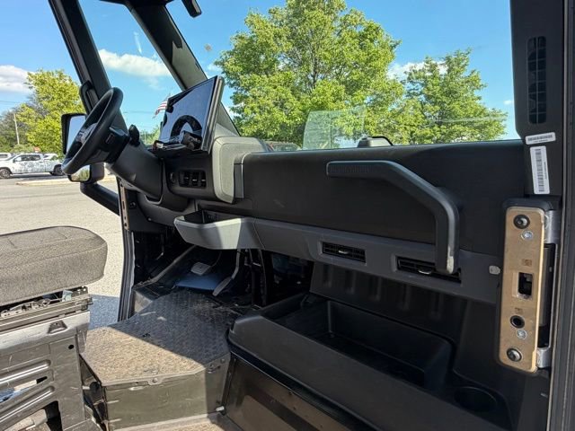 Used 2024 Chevrolet Brightdrop 600 w/ Commercial Equipment Package AWD/4WD image 48
