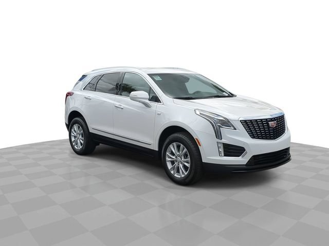 New 2026 Cadillac XT5 Luxury FWD image 2