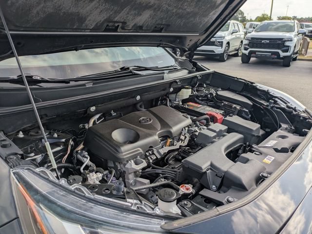Used 2022 Toyota RAV4 XLE FWD image 36